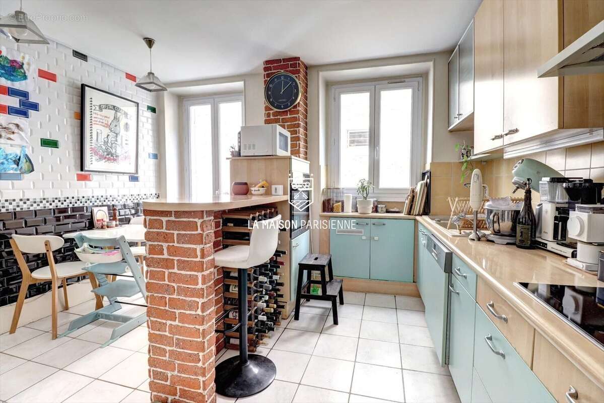 Appartement à PARIS-19E