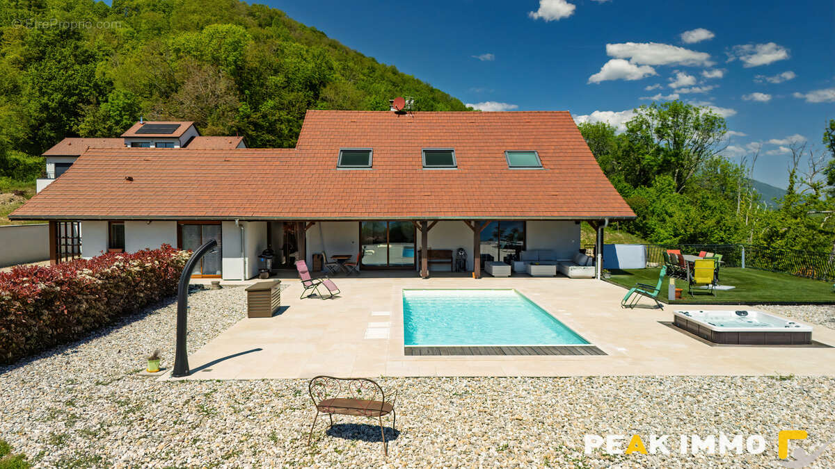 Maison à AIX-LES-BAINS