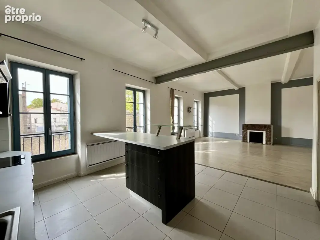 Bastide: Appartement T4 traversant de 103 m2 sans vis à vis - photo 2