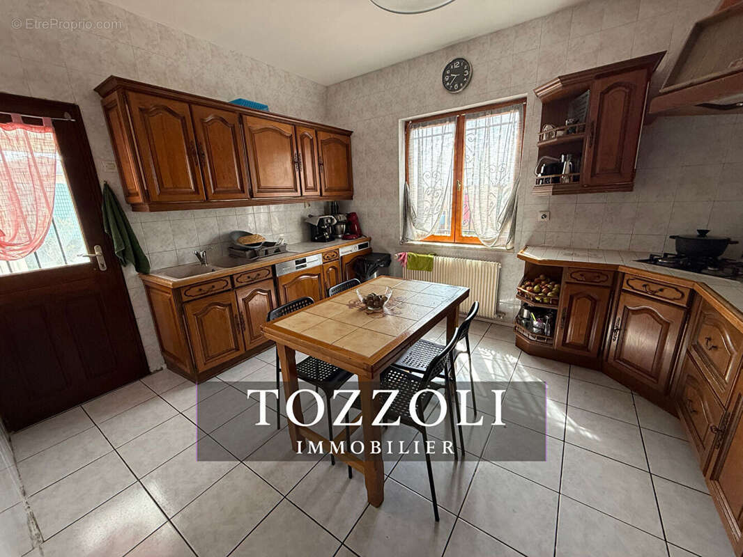 Maison à DIEMOZ