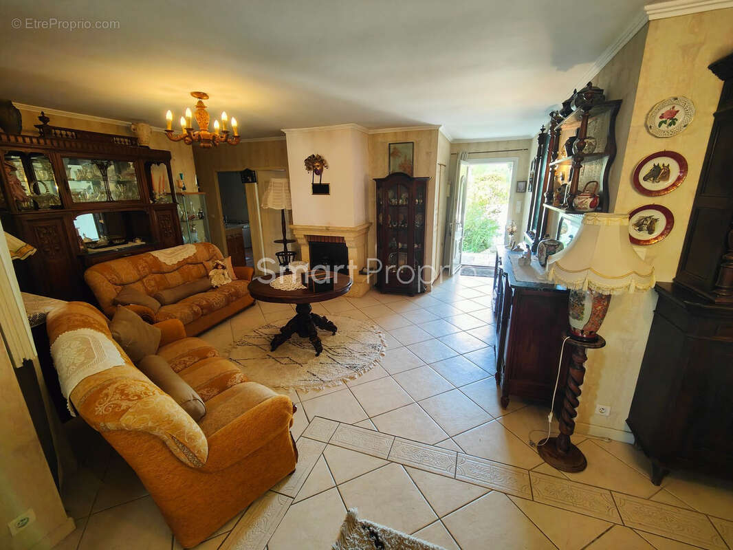 Villa de plain pied avec piscine - photo 9