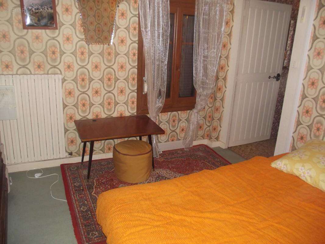 Maison à HAMPIGNY