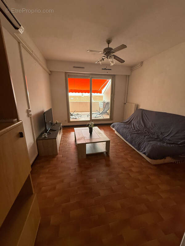 Appartement à MAUGUIO