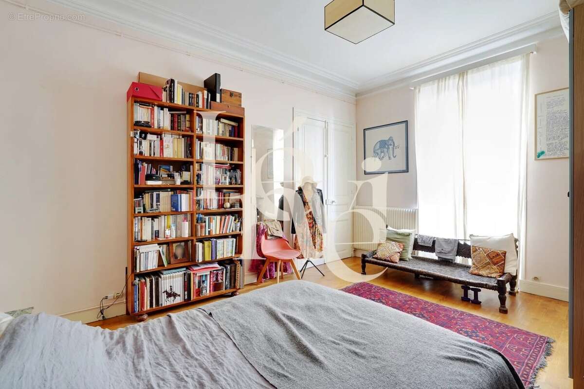 Appartement à PARIS-5E