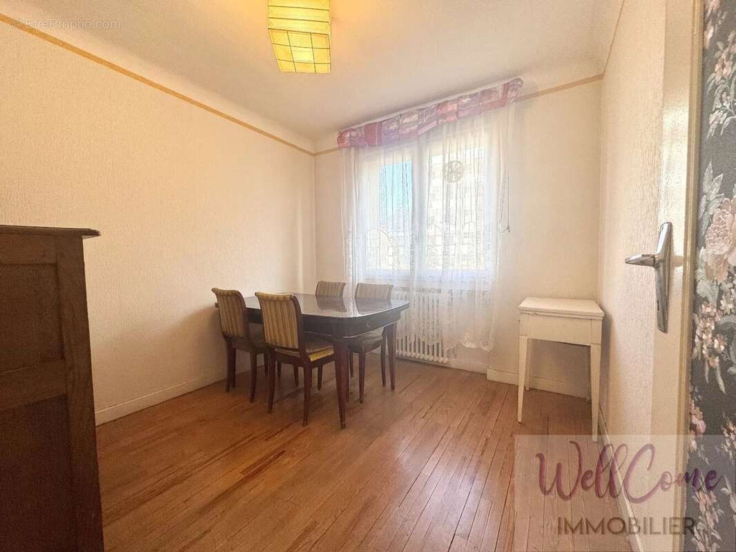 Appartement à AIX-LES-BAINS