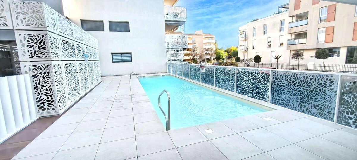 Appartement à FREJUS