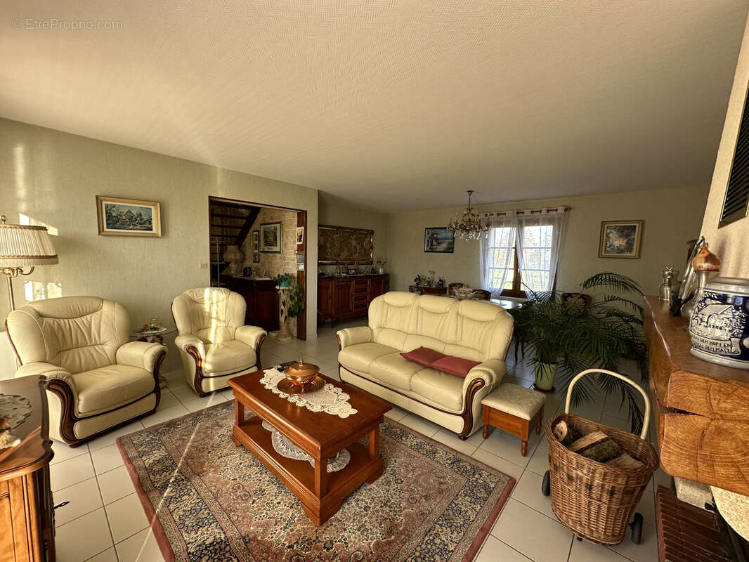 Maison à SAINT-PIERRE-SUR-DROPT