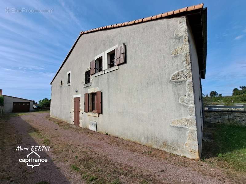 Maison à CELLES-SUR-BELLE