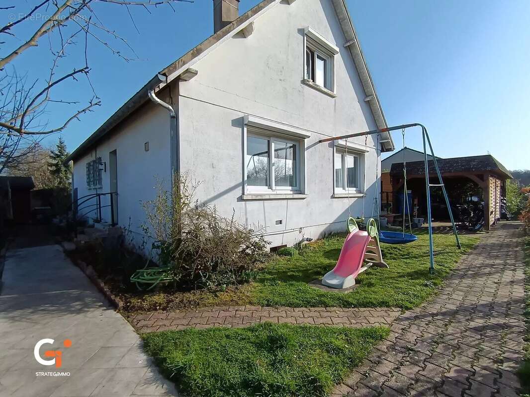 Maison à PONT-DE-L'ARCHE