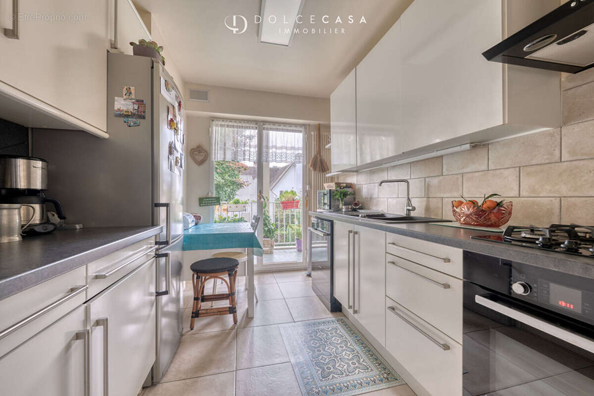 Appartement à SAINT-MAUR-DES-FOSSES