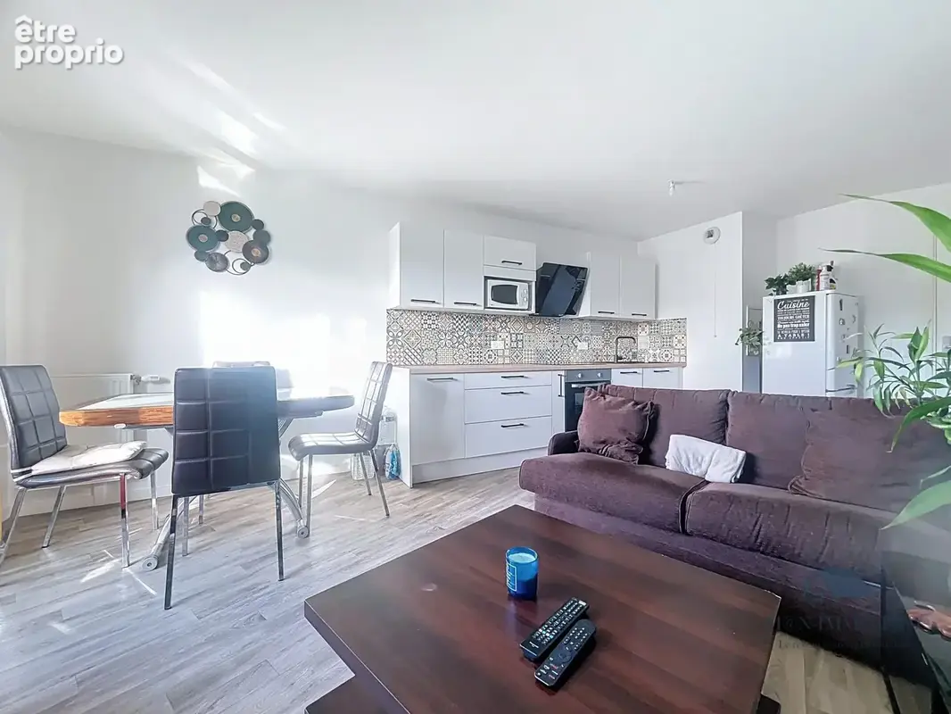Appartement 3 pièces 56 m² à vendre à Saint-Denis (93200) - photo 4