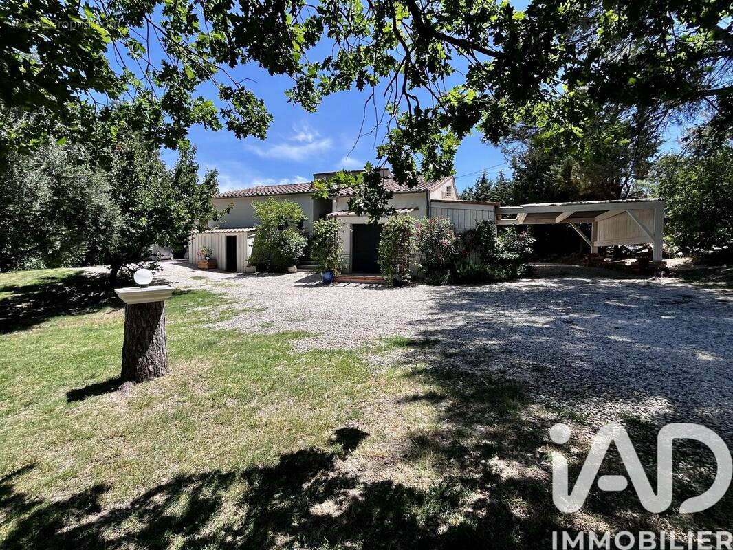 Photo 1 - Maison à UZES