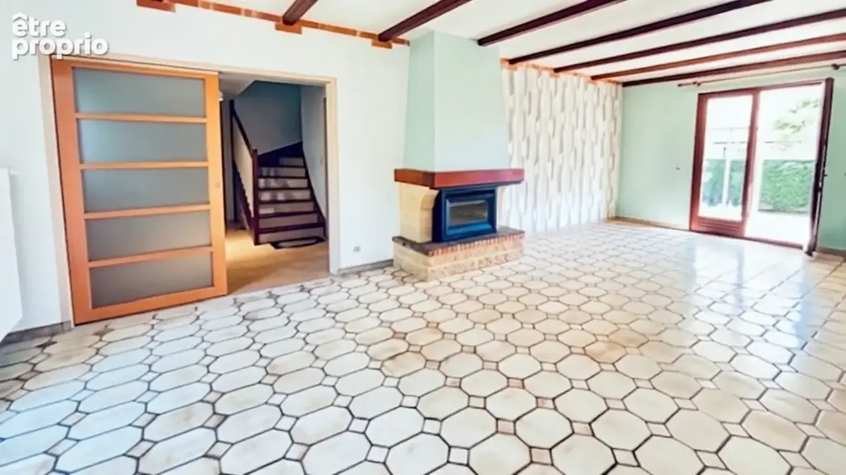 Maison à vendre 6 pièces SAINT DOULCHARD (18) - photo 8