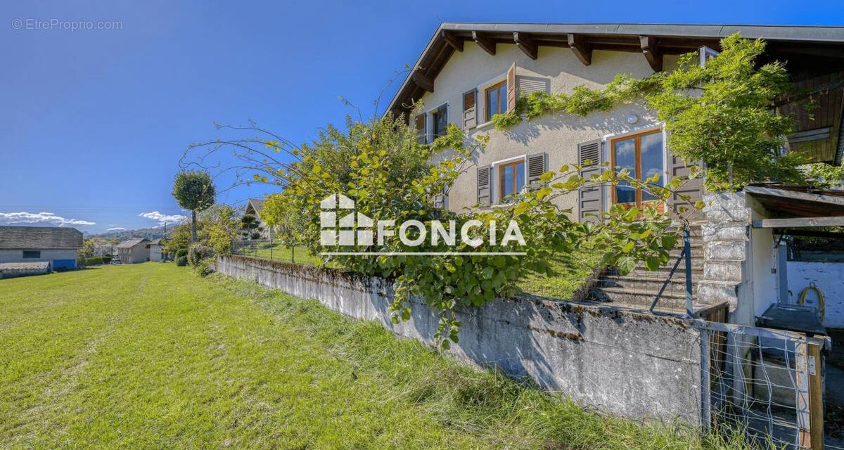 Maison à CHARVONNEX