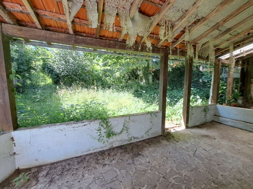 Maison à SAINT-ELOY-LES-MINES