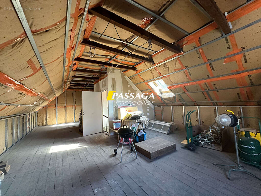 Maison à BERTHOLENE