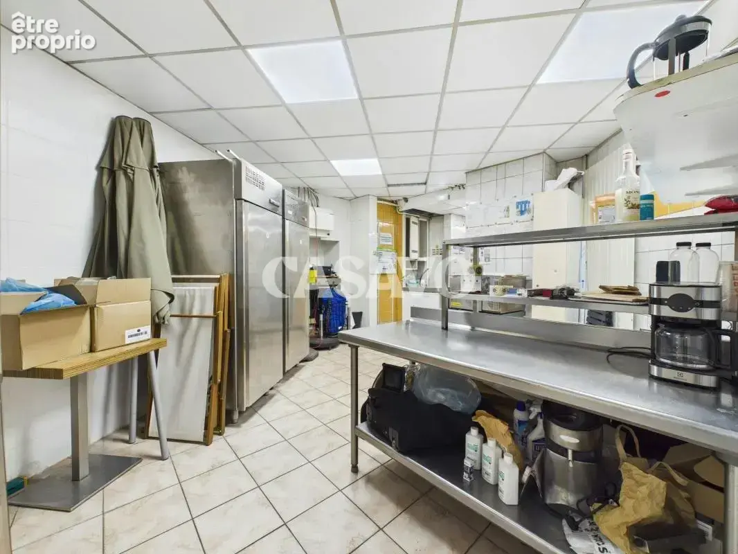Vente mur et fond de local commercial - Saint-Lazare Havre-Caumartin - photo 13