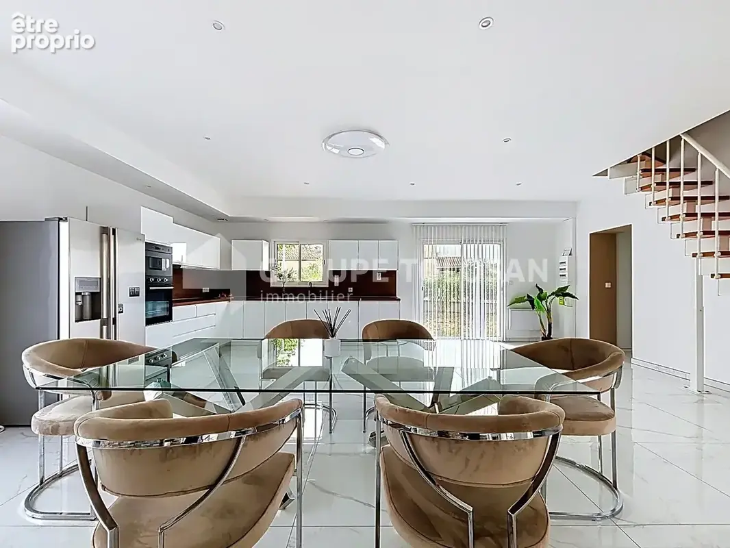 Maison 7 pièces 226 m² à vendre à Lavaur (81500) - photo 5