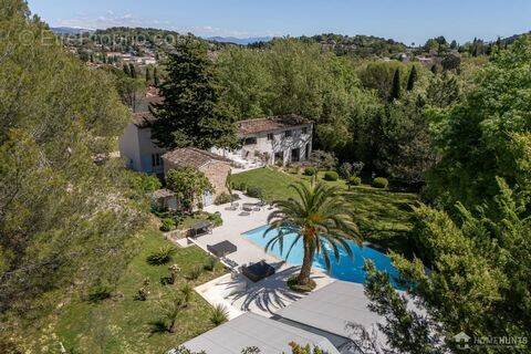 Maison à VALBONNE