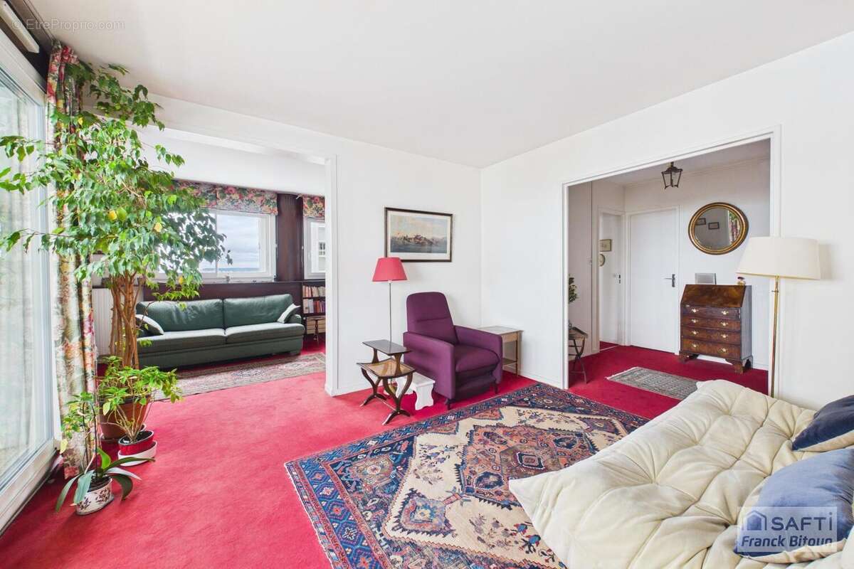 Photo 9 - Appartement à LEVALLOIS-PERRET