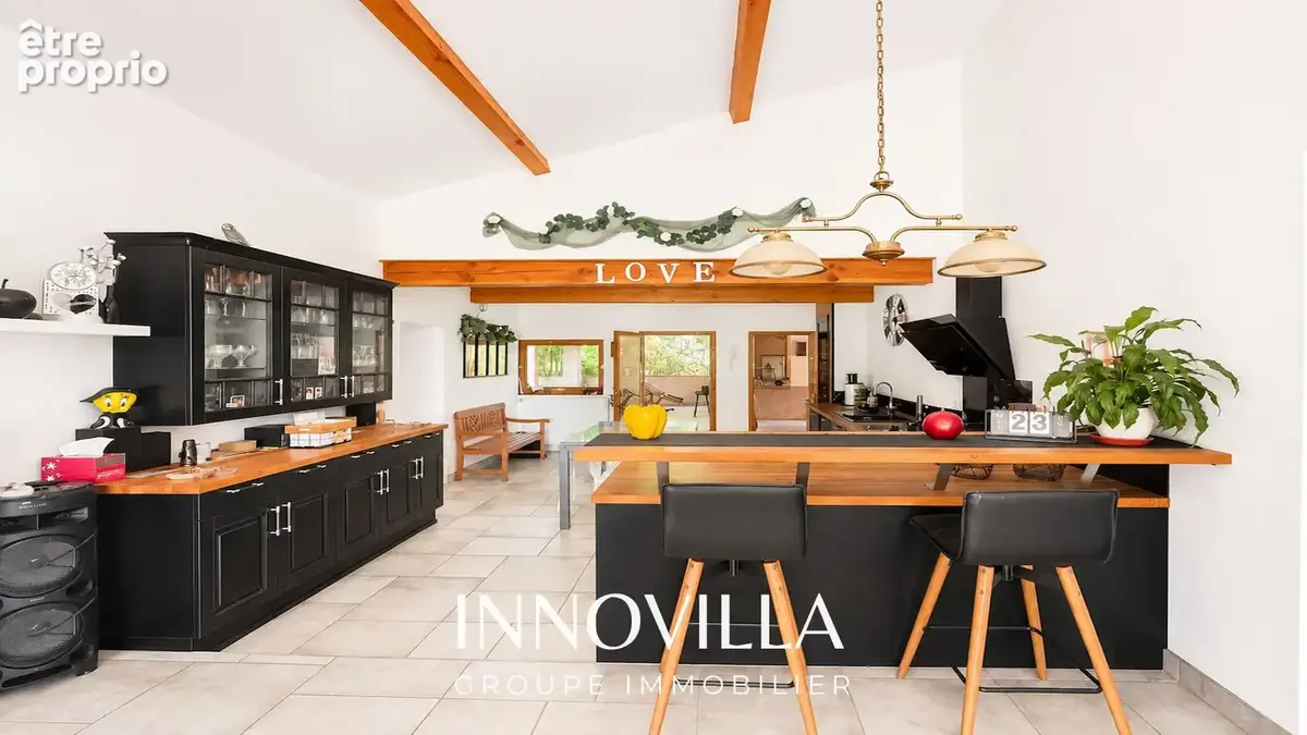Belle propriété T7 sur une magnifique parcelle arboré de 2700m2. - photo 9