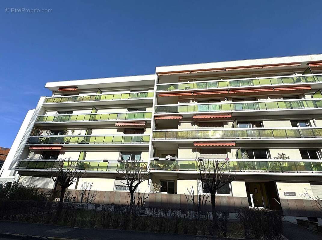 Appartement à CHAMALIERES