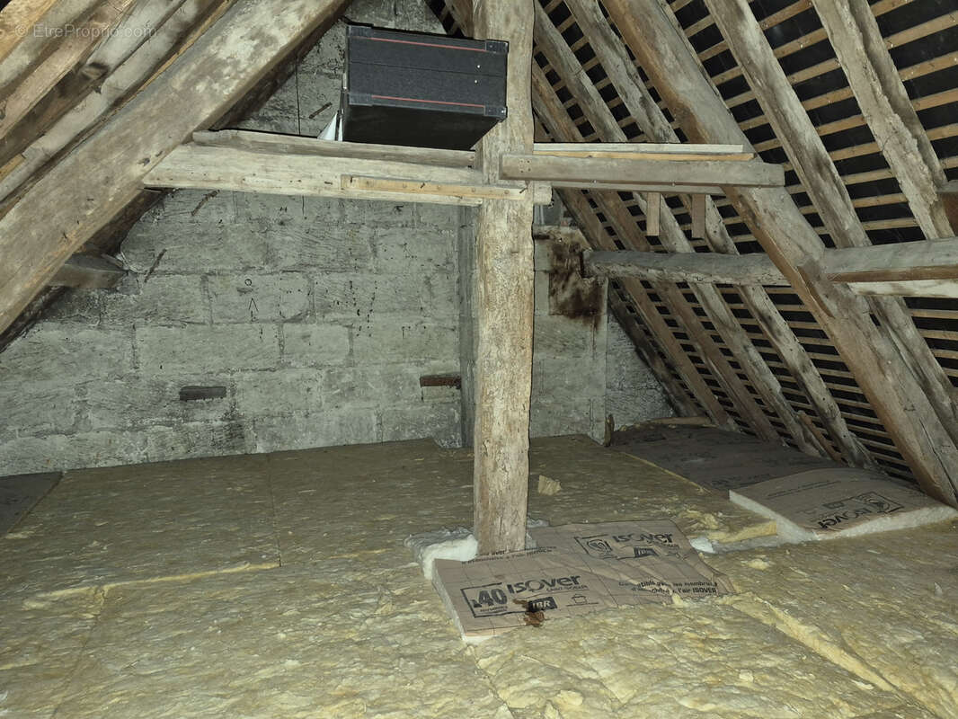 Maison à CHATELLERAULT