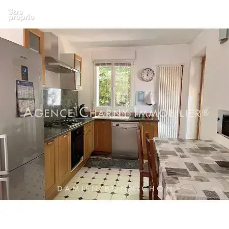 Maison 5 pièces 203 m² à vendre à La Ferte-Loupiere (89110) - photo 4