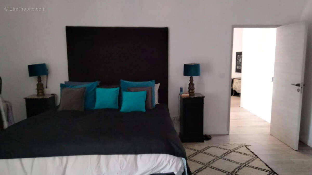 CHAMBRE MASTER - Maison à TUSSON