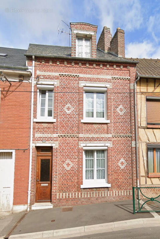 Maison à BRETEUIL
