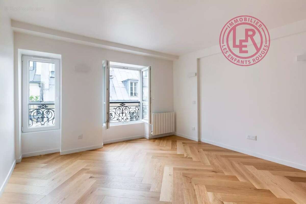 Appartement à PARIS-6E