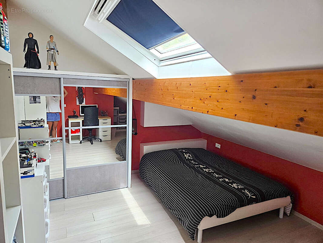 Maison à SERRIERES-EN-CHAUTAGNE
