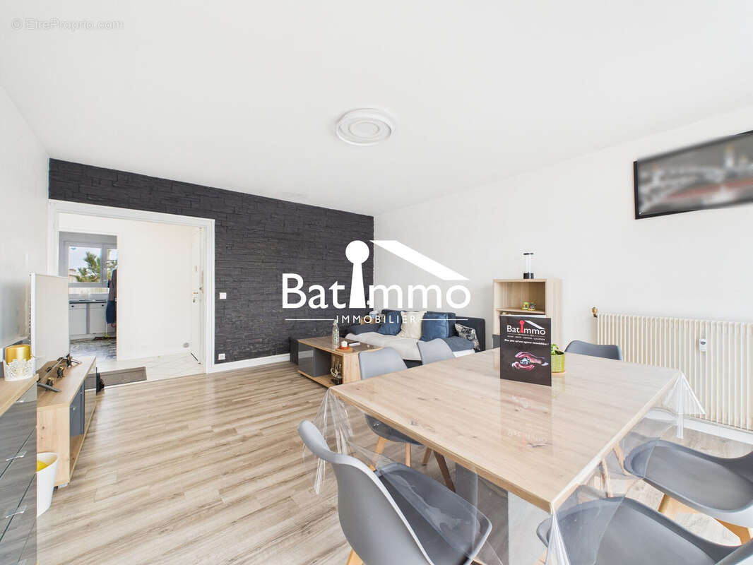 Appartement à LE BAN-SAINT-MARTIN