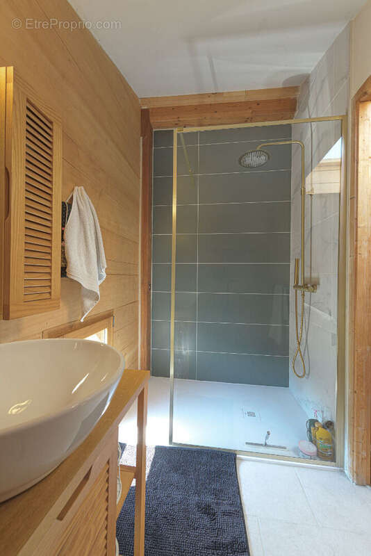 Maison à MONCLAR-DE-QUERCY