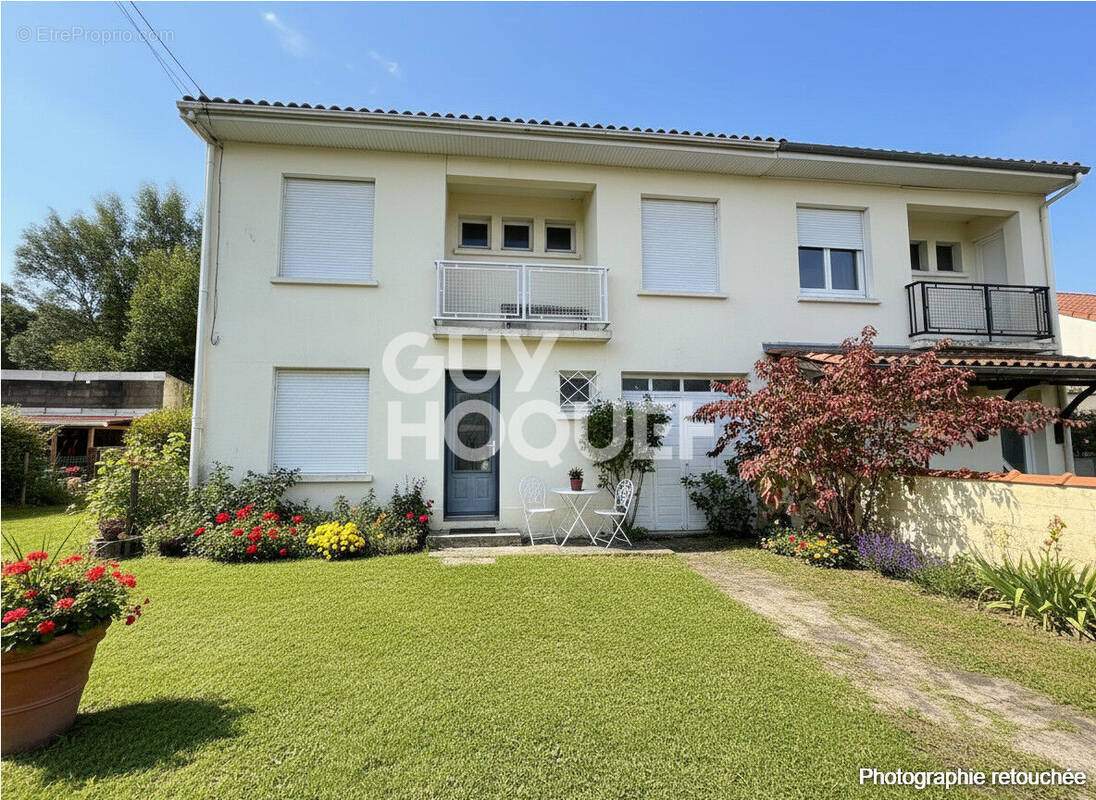 Maison à VILLENAVE-D'ORNON