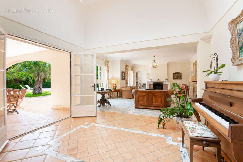 Maison à SAINT-RAPHAEL