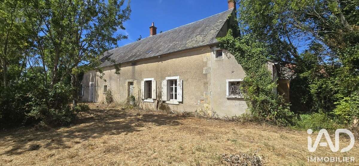 Maison 150 m² à Saint-Germain-Des-Bois  - photo 3