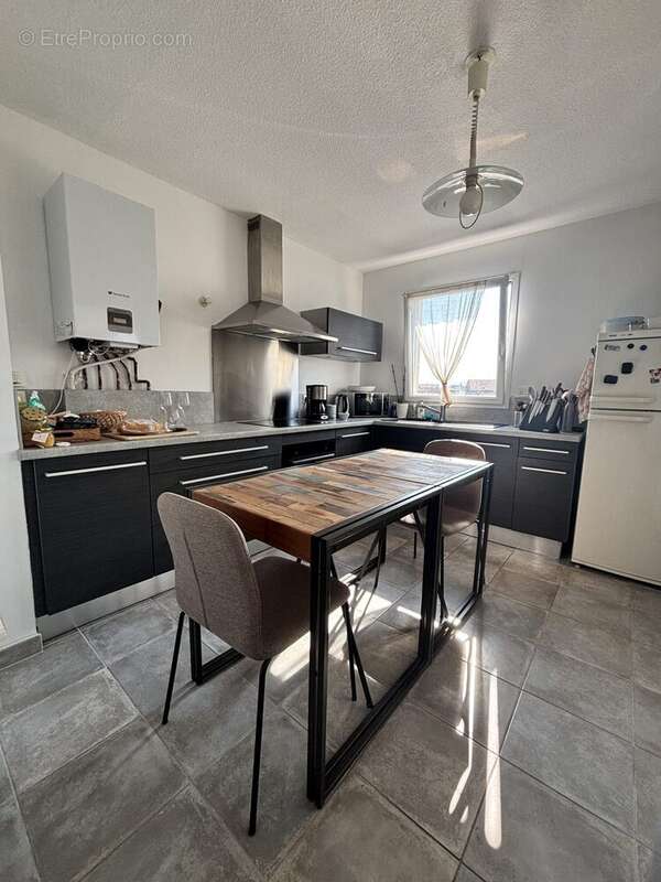 Appartement 82 m² à Romans-Sur-Isere  - photo 3