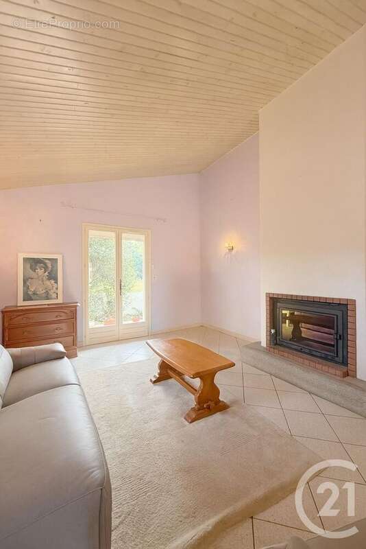 Maison à VILLELONGUE-DE-LA-SALANQUE