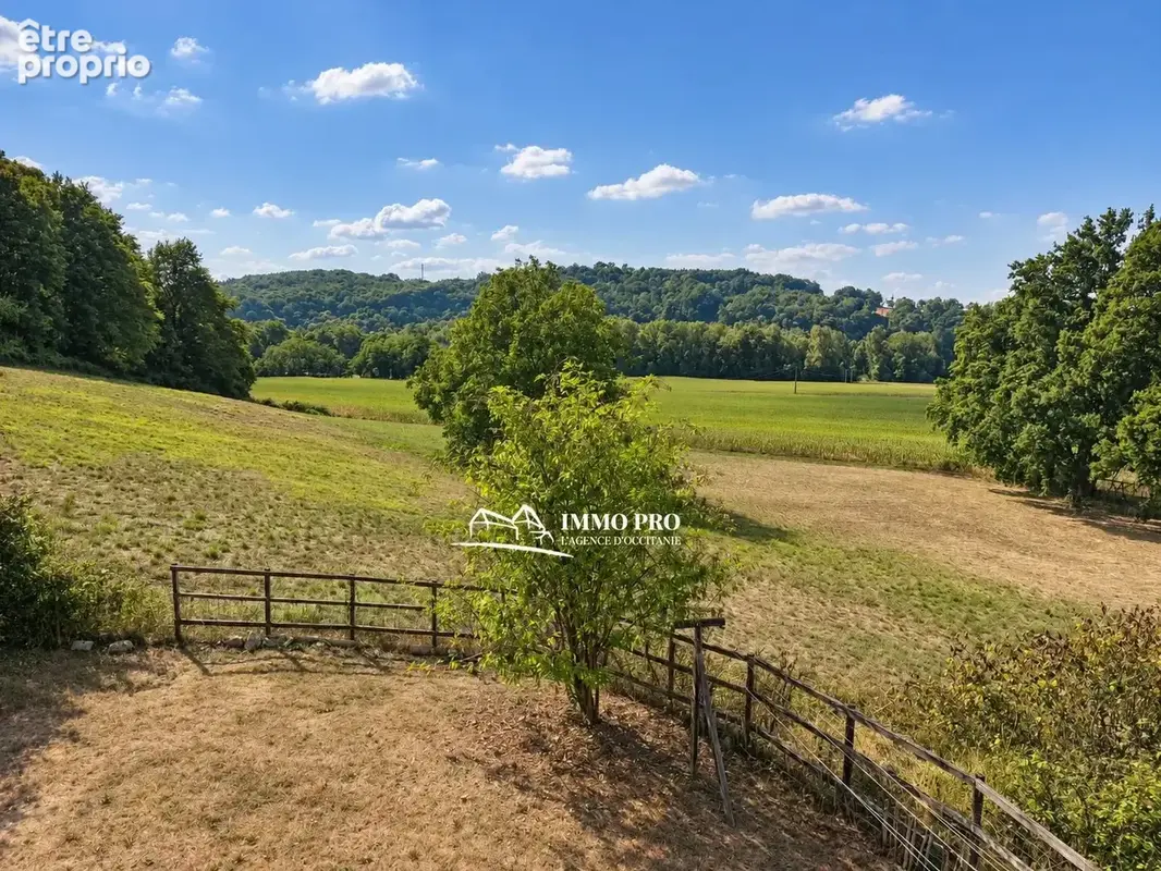 Demeure de charme   deux habitations sur 2,3ha - photo 6