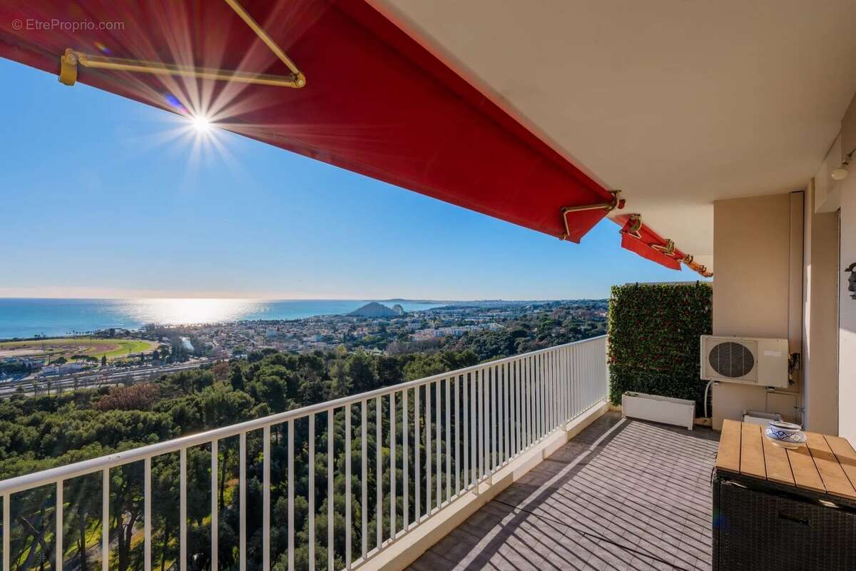 Appartement à CAGNES-SUR-MER