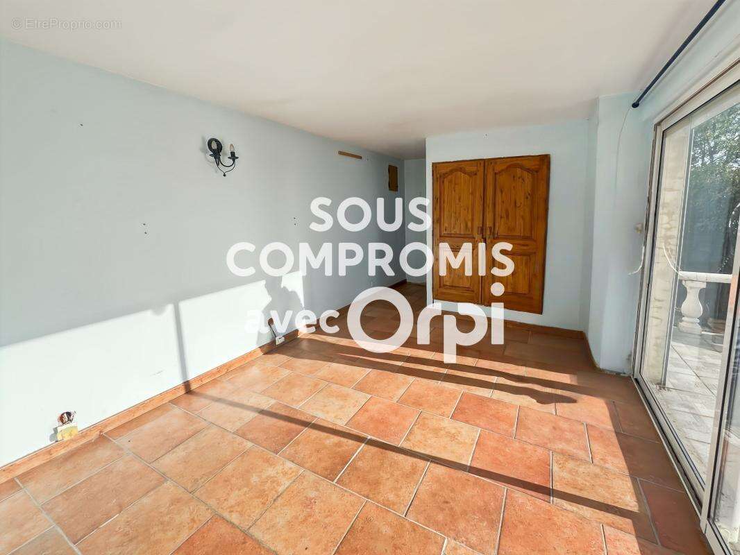 Maison à RETY