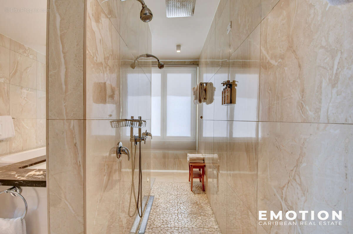 Maison à SAINT-MARTIN