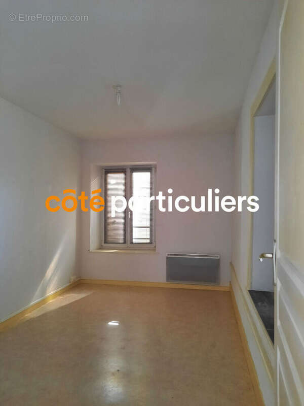 Appartement à VILLETTE-LES-DOLE