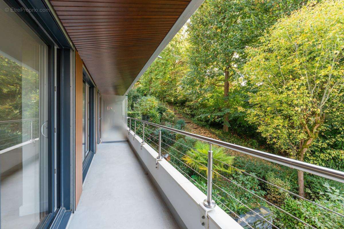 Appartement à SEVRES