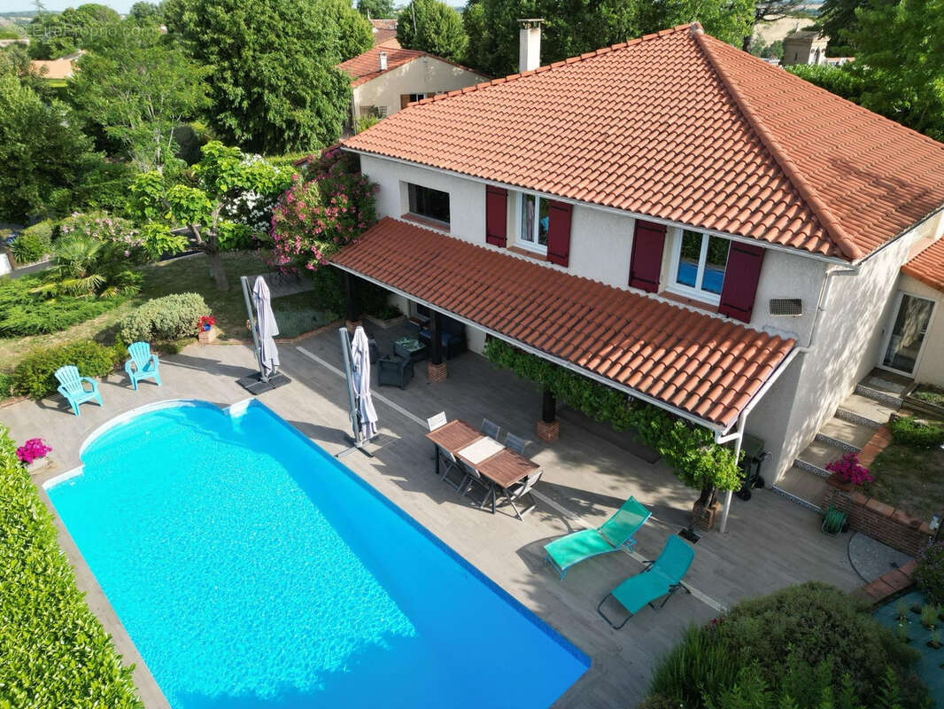 Superbe villa familiale avec piscine - photo 1