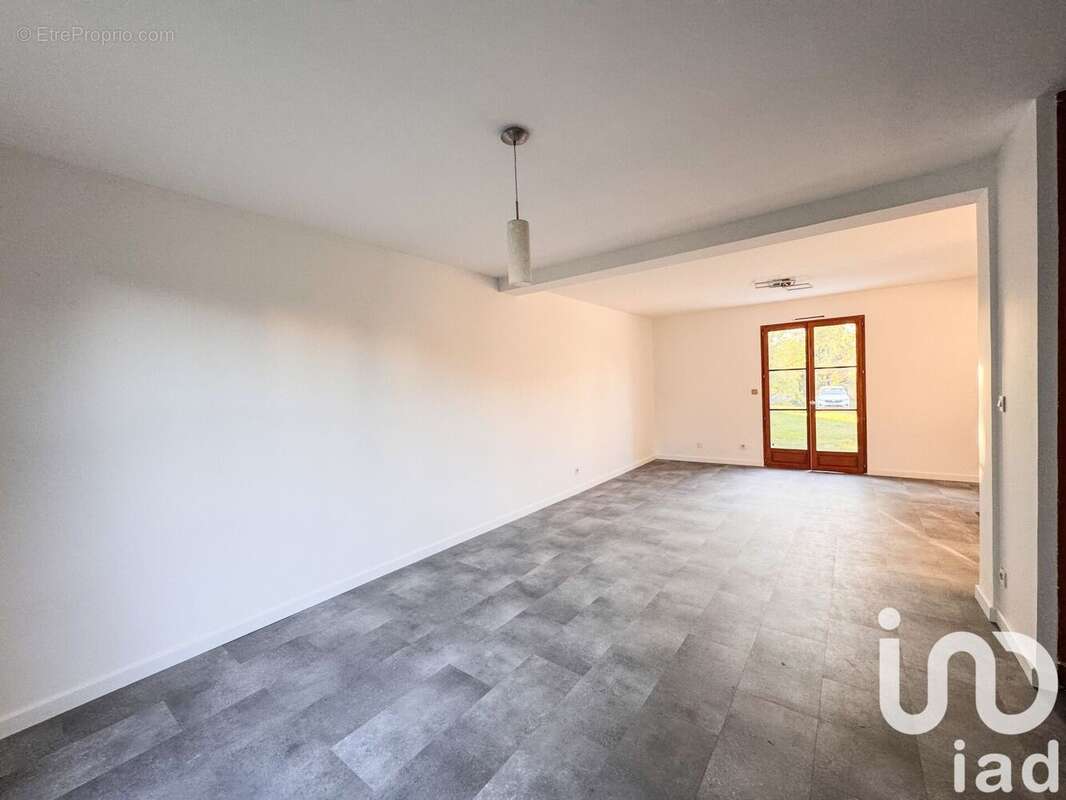 Photo 6 - Maison à ORCEMONT