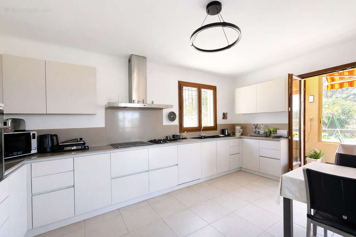 Maison à MARSEILLE-11E