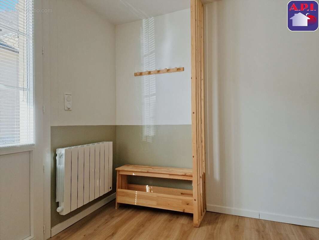 Maison à CAPOULET-ET-JUNAC