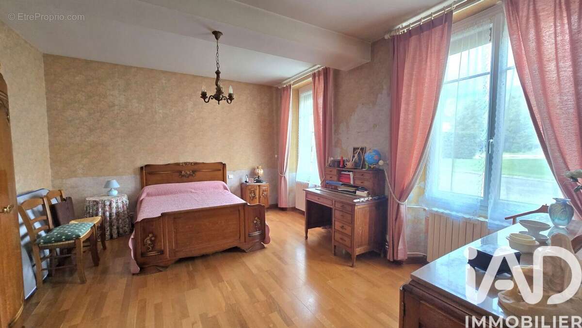Photo 7 - Maison à MARIGNY-LE-CHATEL